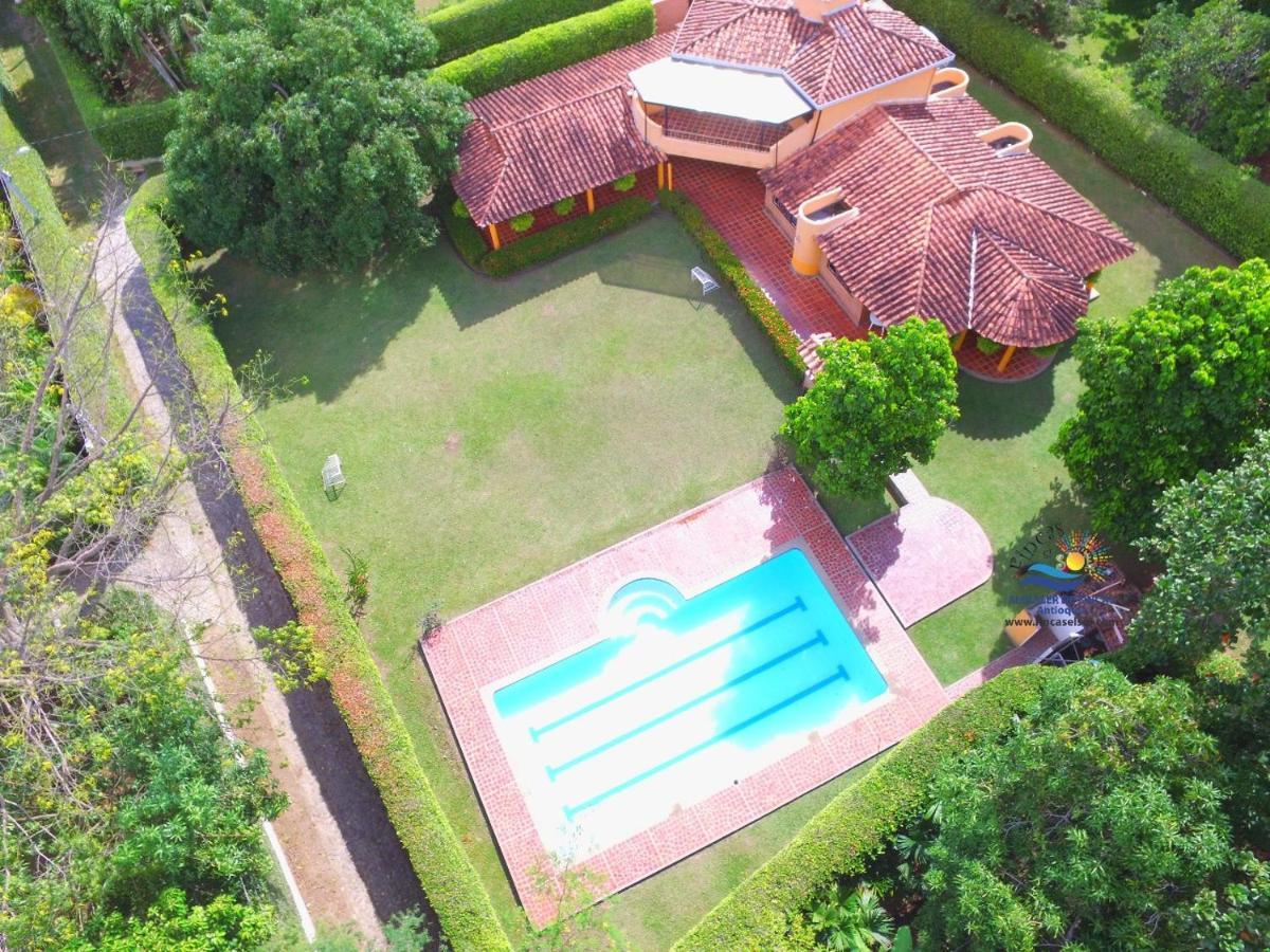 Finca Hacienda El Castillo Santa Fe De Antioquia Exterior photo